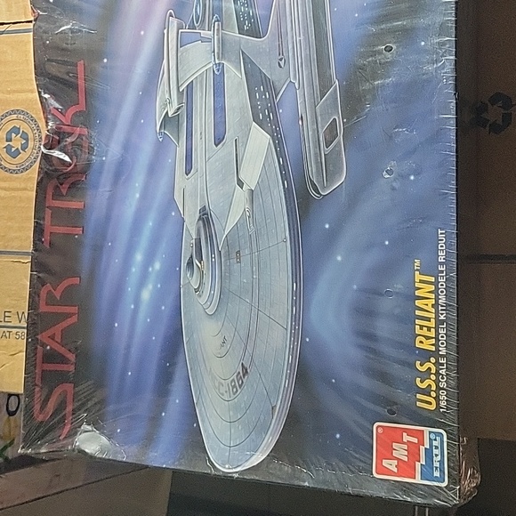 Star Trek U.S.S. Reliant 1/650 Scale 1995 Model Kit by AMT ERTL Wrath of Khan - Picture 2 of 8